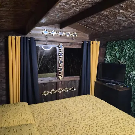 Le Petit Cevenol Chalet *