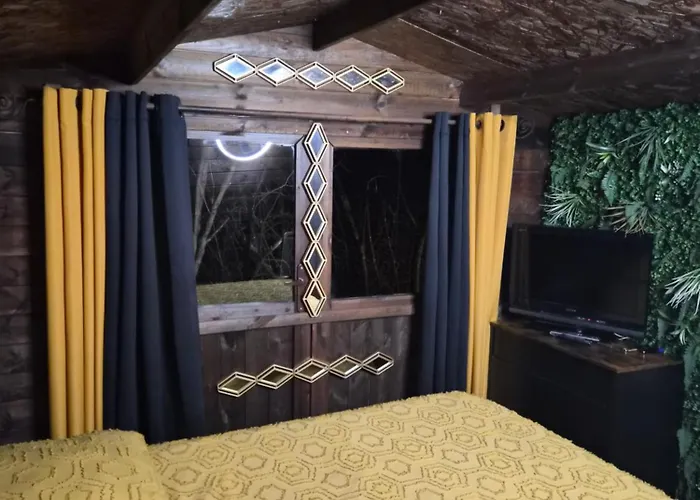 Le Petit Cevenol Chalet *